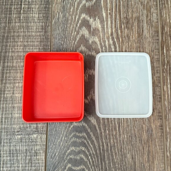 Vintage Tupperware Lunchbox Set - Small - Picture 9 of 11